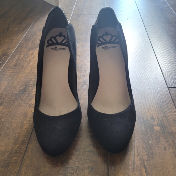 Fergalicious Suede Heels - Picture 2 of 6